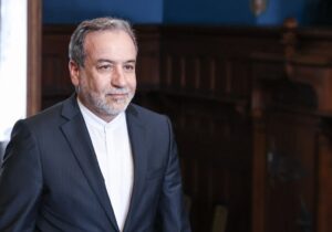 ببینید | عراقچی: رفع مشکلات و تحریم‌های داخلی به دست خودمان است