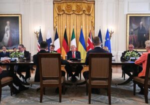 نظم لیبرال پس از جنگ جهانی دوم در حال فروپاشی است / اروپا در سیاست خارجی ترامپ از شریک راهبردی به منطقه دستدوم تنزل یافته است