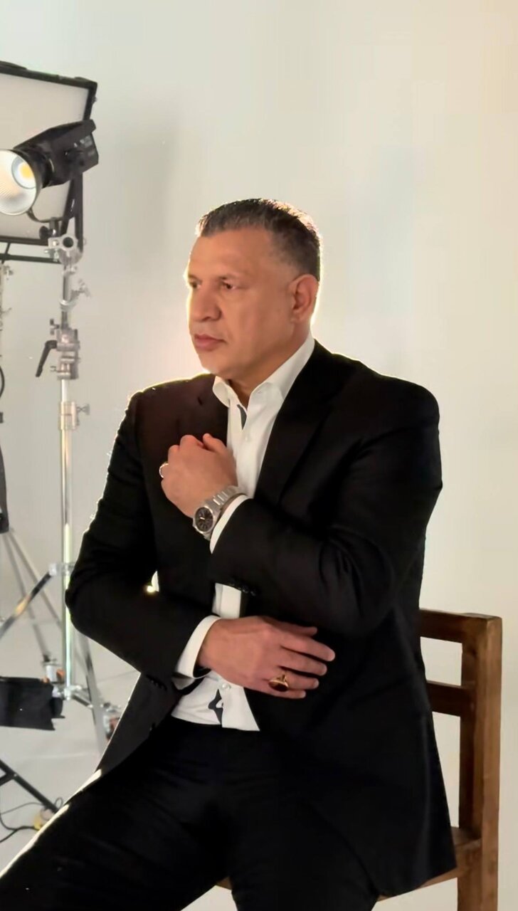 عکس | علی دایی مدل یک برند شد!