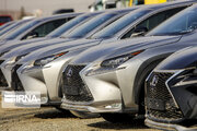 لامبورگینی‌سواران و پورشه‌سواران این‌گونه از صف سهمیه بنزین یارانه‌ای اخراج شدند/ جزییات تصمیم دولت برای برای حذف سهمیه بنزین چند خودرویی‌ها اعلام شد