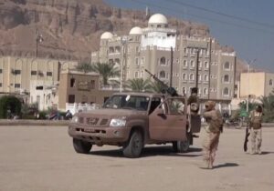 امارات کنترل بندر مهم و استراتژیک نشطون در مرز عمان را به دست گرفت/ عربستان عقب نشینی کرد