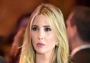 عکس/ ایوانکا ترامپ در ۱۸ سالگی و در یک نمایش مد در نیویورک؛ سال ۱۳۷۷