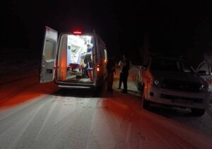 نجات جان مادر باردار بعد از ۴ ساعت عملیات امدادی