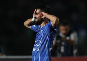 عکس| آبروریزی عجیب ستاره استقلال/ استوری که خیلی زود پاک شد