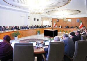 پزشکیان: سقف یادگیری دانشآموزان به امکانات و فناوریهای قدیمی و ناکارآمد محدود نشود