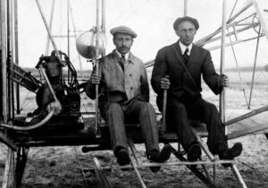 داستان پرواز انسان از یک دوچرخه‌فروشی آغاز شد