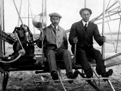 داستان پرواز انسان از یک دوچرخه‌فروشی آغاز شد