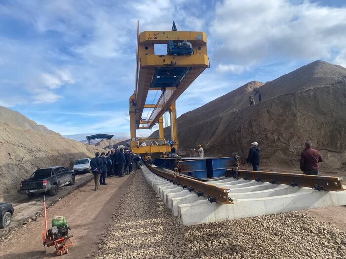 ۱۴ اسفند افتتاح راه آهن اردبیل