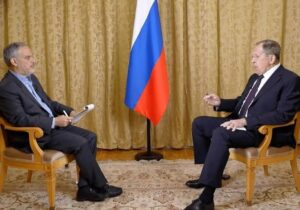 صداوسیما برای تسویه حساب سیاسی با ظریف دست به دامن لاوروف شد/ منافع ملی قربانی کینه جناحی