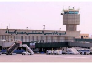 نصب تندیس والرین در ورودی فرودگاه مهرآباد/ عکس