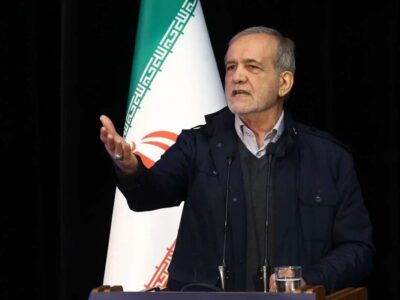 ببینید | رئیس جمهور: از موقعی که آمدیم از چپ و راست مشکلات باریده!