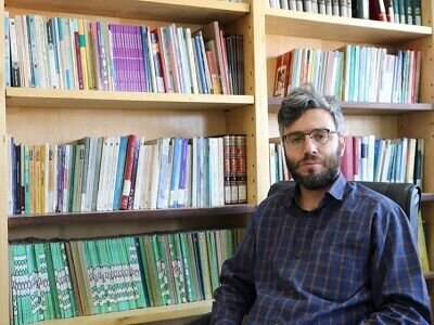 کارشناس تلویزیون: روسها نمیخواهند رابطه ایران با دنیای لیبرال برقرار شود کارشناس تلویزیون: روسها نمیخواهند رابطه ایران با دنیای لیبرال برقرار شود