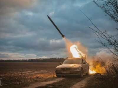 شلیک موشک از خودروی لوکس / جنگ بیامو را تغییر داد