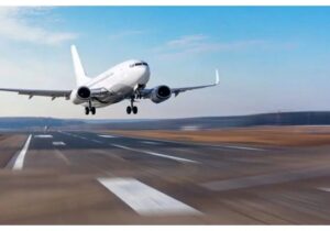 ببینید | لحظه فرود هواپیما در فرودگاه دشت ناز ساری