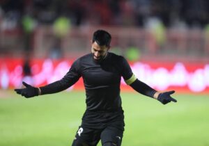 عکس| عذرخواهی کنعانی از پرسپولیسیها؛ در ۹۰ دقیقه حریفمان نشدند