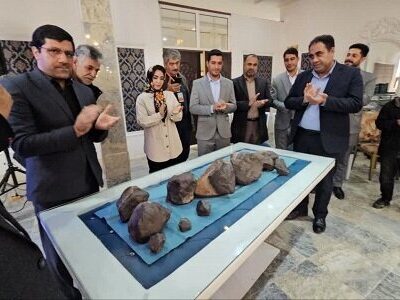 برگزاری جشنواره شهاب‌سنگ و گوهرسنگ زرند