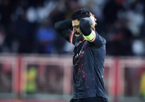 عکس| خون کنعانی‌زادگان به جوش آمد؛ اشتباه داوری تا کی؟