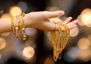 بازار طلا به خریدهای خرد رسید/ هشدار درباره مسدودساری حساب‌ ها