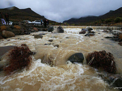 ببینید | جاری شدن رودخانه ملنتی در جنوب کرمان