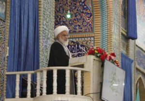 تاکید امام جمعه موقت کرمان بر اهمیت علم و دین