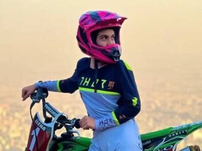 ببینید | مسابقه عجیب موتورسواری بانوان در کرمانشاه با تعداد زیادی مصدوم!