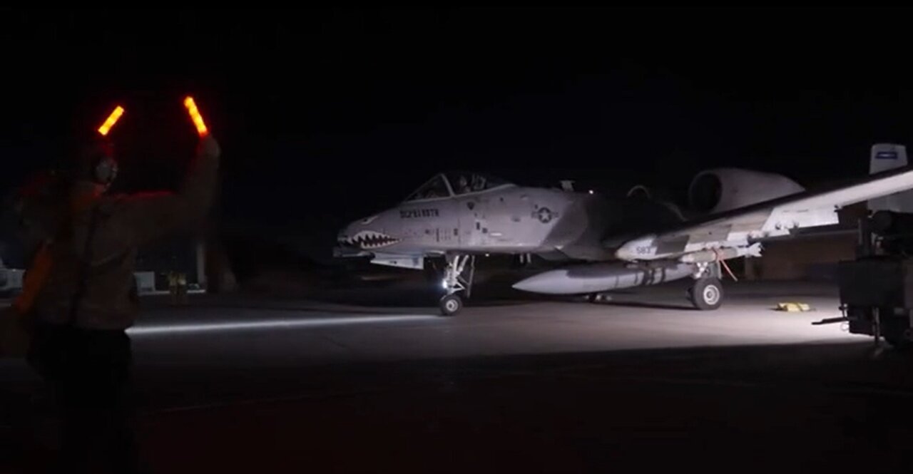 ترامپ انتقام گرفت؛آمریکا به سوریه حمله کرد / هگست:این آغاز جنگ نیست، بلکه اعلان انتقام است/ ترامپ:واکنشی بسیار سخت را درحال اجرا در دست دارد