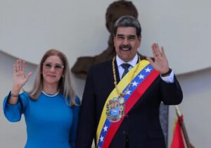 آمریکا همسر مادورو و نزدیکان او را تحریم کرد