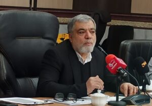 معیشت مردم هدف اصلی جنگ اقتصادی دشمن است