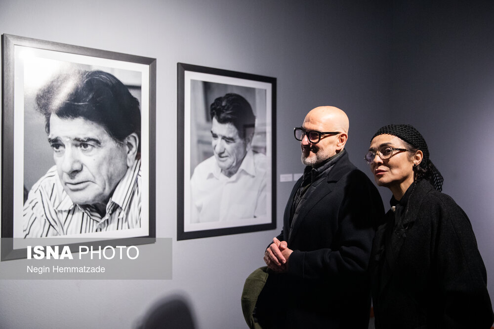 از عادل فردوسی‌پور تا سروش صحت در مراسم رونمایی از آلبوم‌های منتشرنشده‌ی خسرو آواز/ عکس