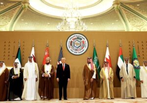 «سپر دفاعی مشترک» اعراب خلیج فارس با آمریکا هستند،علیه ایران است یا اسرائیل؟