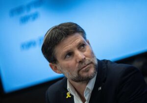 اسموتریچ: قبل از انتخابات به لبنان حمله میکنیم