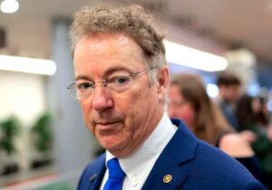 رند پل: تحرکات در کارائیب مقدمه‌ای برای جنگ است/باید سوریه را ترک کنیم