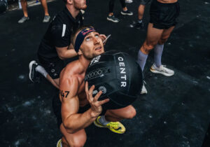 قوانین اجرای تمرینات Sandbag و Wall Balls در مسابقات هایراکس