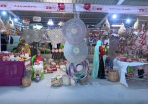 گشایش هفتمین نمایشگاه سراسری صنایع دستی در بندرعباس