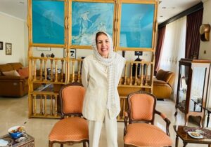 ژاله آموزگار: باستانی پاریزی تاریخ را همگانی کرد