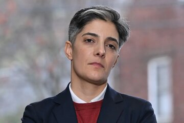 لیلا بزرگ؛ این زن ایرانی در کابینه ممدانی کیست؟ آیا او نیویورکی‌ها را خانه‌دار می‌کند؟/ عکس