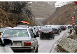 آخرین وضعیت جوی و ترافیکی محورهای مواصلاتی/ ترافیک سنگین در ۴ آزادراه