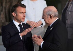 الجزایر: جنایات فرانسه مشمول مرور زمان نمی‌شوند، غرامت  بدهید