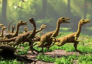 ببینید | کشف ردپای دایناسور با قدمت ۲۰۰ میلیون سال!