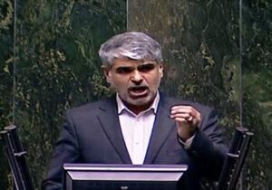 خط فقر برای خانواده سه نفره ۳۶ میلیون تومان است؛ آنوقت پزشکیان پیشنهاد افزایش ۲۰ درصدی حقوق می دهد