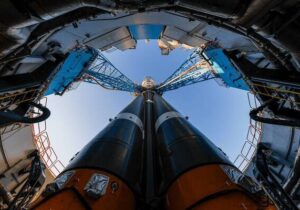 ببینید | چرا ماهواره ایرانی از خاک روسیه به فضا رفت؟