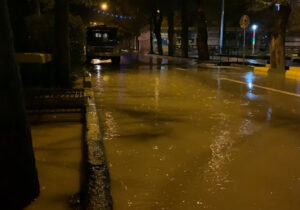 ببینید | بارش بی‌سابقۀ باران در اصفهان