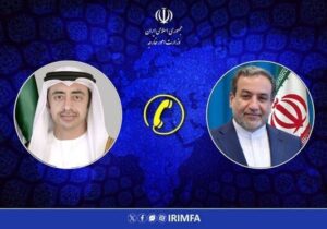 عراقچی خطاب به وزیرخارجه امارات: گفت‌وگوی یمنی-یمنی حول محور وحدت است