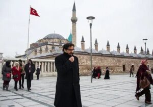 هزار شاعر دور از وطن/ درباره حرفهای شهرام ناظری