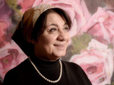 هنرمند نقاش: دانستن انگیزه‌های پشت هر اثر، برای بیننده یک موقعیت تعاملی ایجاد می‌کند