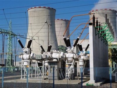 ۶۰ درصد انرژی صنایع کشور، خارج از شرکت‌های برق تامین شد