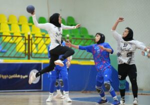 گچساران، میزبان صدرنشین لیگ هندبال بانوان/ استقلال از کازرونی‌ها میزبانی می‌کند