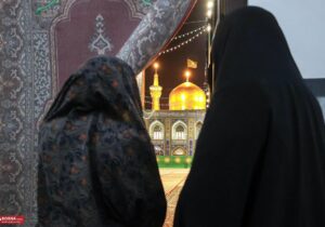 آیین معنوی اعتکاف ماه رجب در حرم مطهر امام رضا(ع) + گزارش تصویری