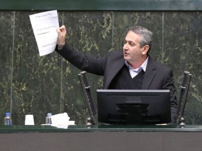 اختلالگران اقتصادی را محاکمه و به جوانان در عرصه مدیریت کشور فرصت دهید