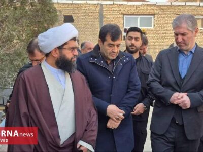 تکمیل ورزشگاه ۵ هزار نفری پاکدشت تا خرداد۱۴۰۵+ عکس